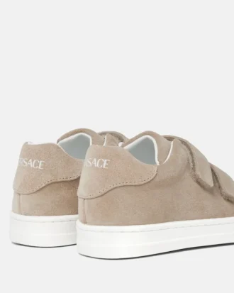 Barnsneakers i mocka