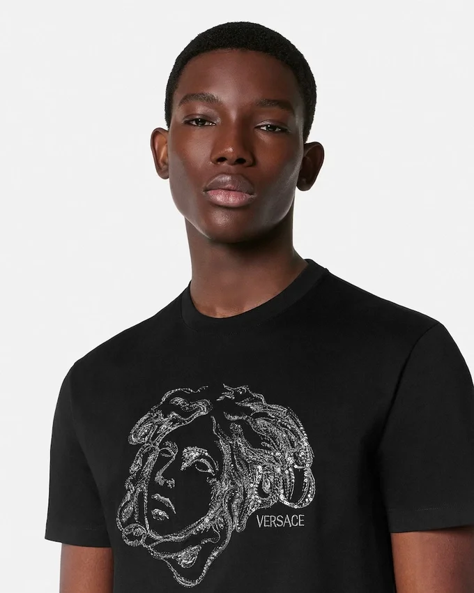 Broderad T-shirt i bomullsjersey Broderad T-shirt i bomullsjersey