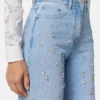 Dekorerade jeans med hög midja och normal passform Dekorerade jeans med hög midja och normal passform