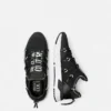 Dynamic Sneakers Dynamic Sneakers