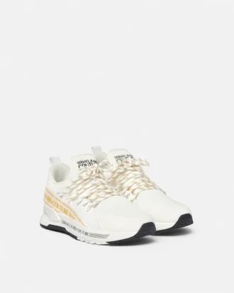 Dynamiska sneakers med logo