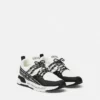 Dynamiska sneakers med logo Dynamiska sneakers med logo