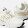 Dynamiska sneakers med logo Dynamiska sneakers med logo