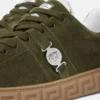 Greca-dekorerade sneakers i mocka Greca-dekorerade sneakers i mocka