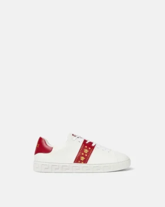 Greca-smyckade sneakers