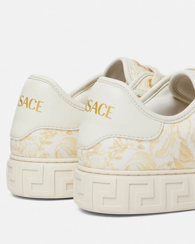 Greca Sneakers i tryckt canvas Greca Sneakers i tryckt canvas