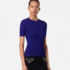 Jacquardstickad, figursydd T-shirt i stretchviskos Jacquardstickad, figursydd T-shirt i stretchviskos