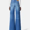 Jeans med vida ben Jeans med vida ben