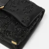 Kleio broderad miniväska i satin Kleio broderad miniväska i satin