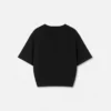 Kort T-shirt med nitar och säkerhetsnål