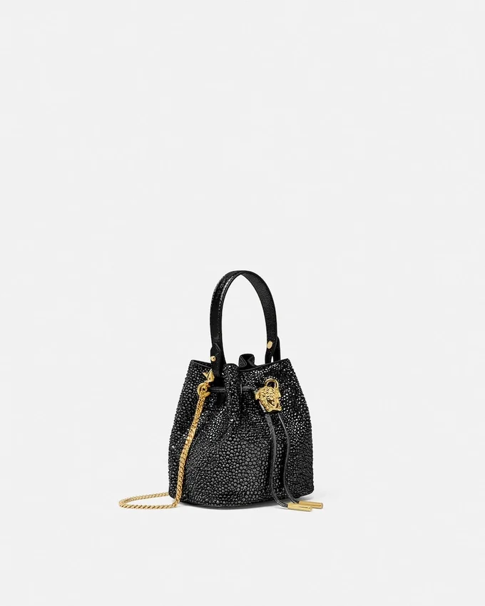La Medusa-dekorerad minibucketväska i satin La Medusa-dekorerad minibucketväska i satin