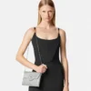 La Medusa-prydd satin-clutch La Medusa-prydd satin-clutch