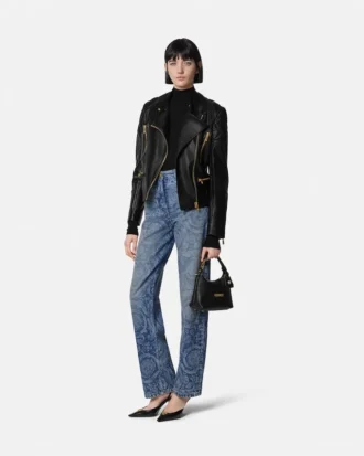 Läderjacka i bikerstil