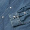 Lätt denimskjorta Lätt denimskjorta