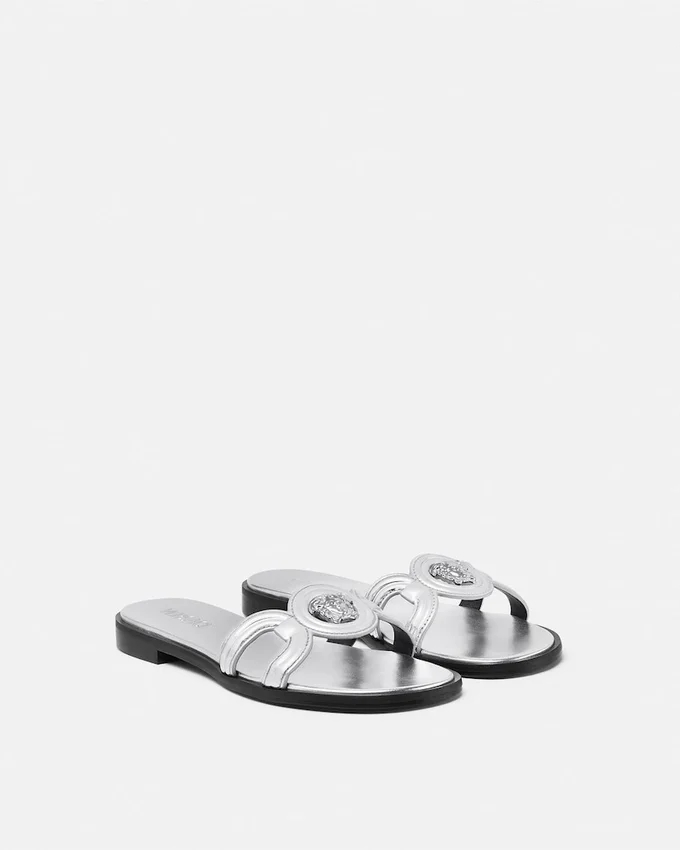 Medusa 95 Metallic Flat Sandals Medusa 95 Metallic Flat Sandals