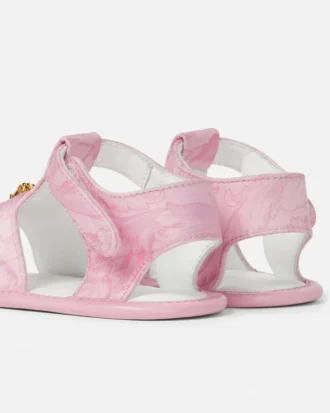 Sandaler i satin med tryck för bebisar
