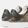 Sneakers med Greca-ödlaeffekt Sneakers med Greca-ödlaeffekt