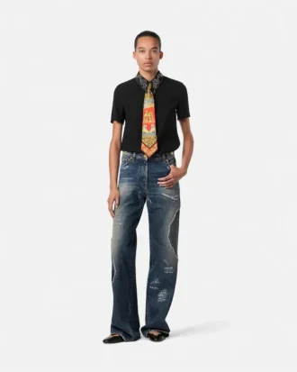 top i satin med nitar 2 330x413 - Top i satin med nitar