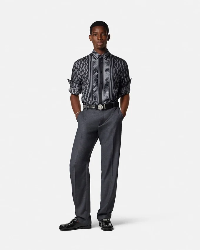 Tryckt skjorta i silkes-twill Tryckt skjorta i silkes-twill
