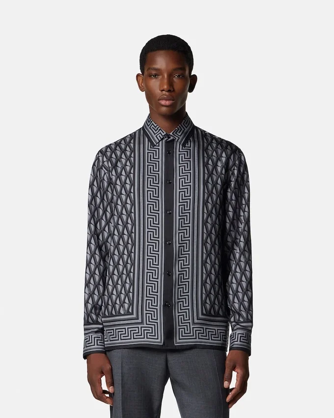 Tryckt skjorta i silkes-twill Tryckt skjorta i silkes-twill
