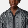 Tryckt slim fit-skjorta i silkes twill