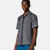Tryckt slim fit-skjorta i silkes twill